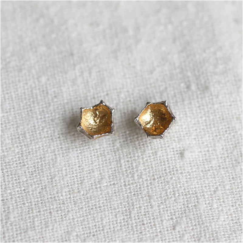 Honeycomb Studs