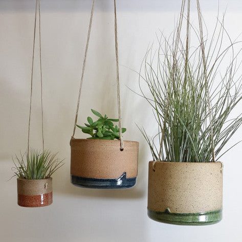 Tiny Hanging Horizon Airplant Pot - KESTREL