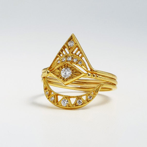 14K Archena Ring - KESTREL