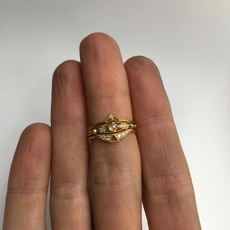 14k Minima Diamond Ring