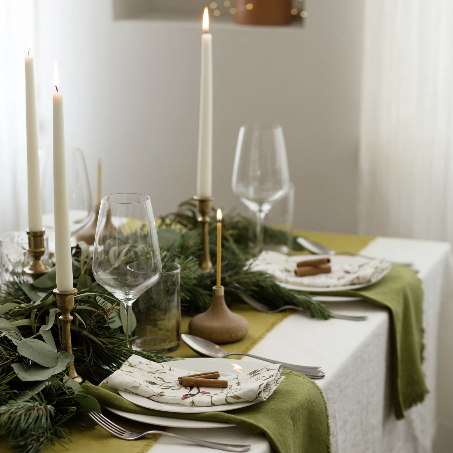 Linen Napkins - Set/2 - Mistletoe