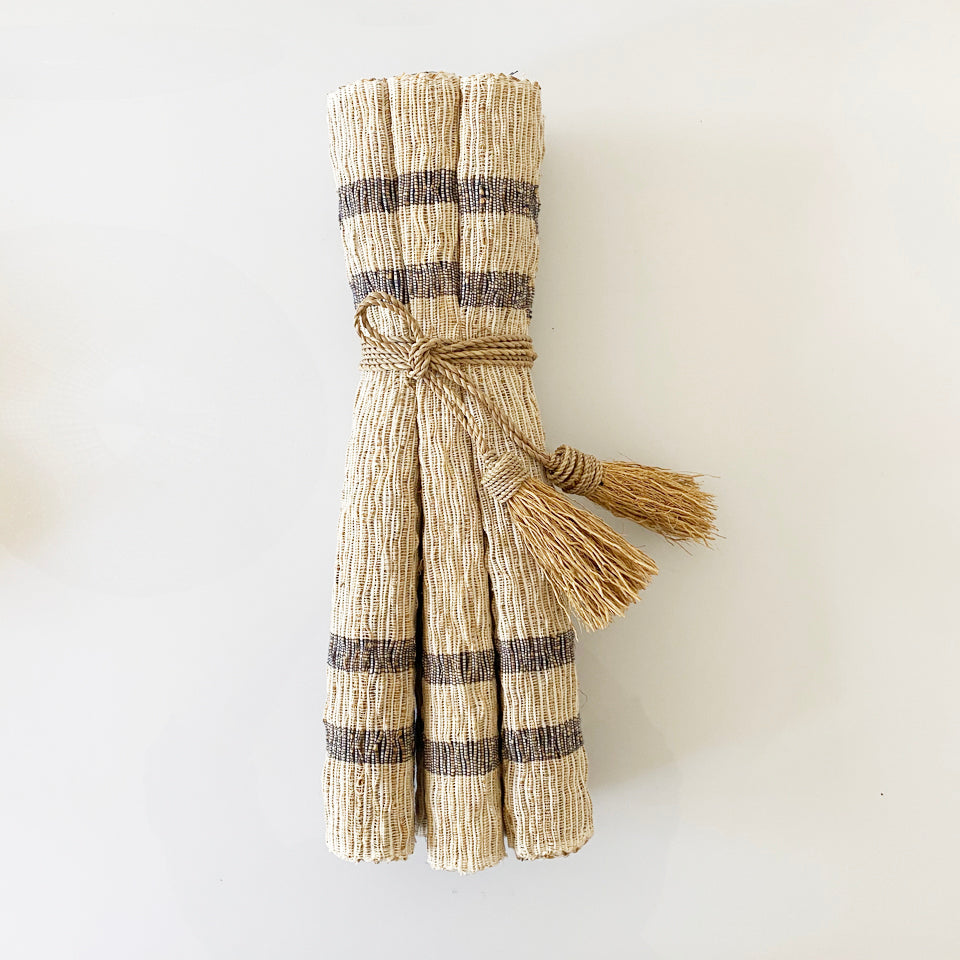 Vetiver Placemat - Navy Stripes on White