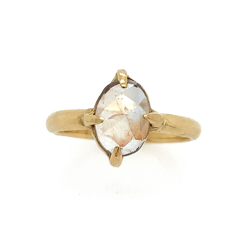 18k Venus Umba Sapphire Ring